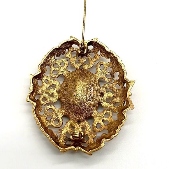 80's Edgar Berebi Designer Gold Tone Baroque / Rococo Brooch Teal Glass Center - Picture 5 of 10